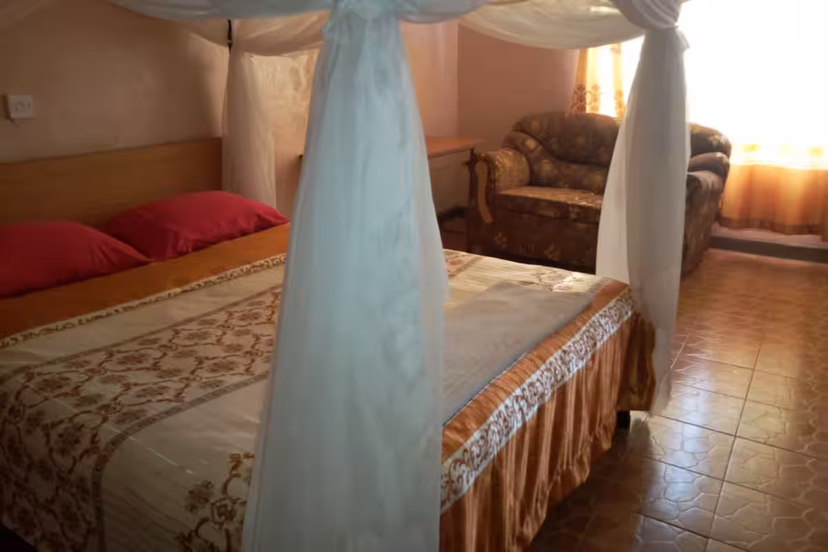 Standard Room Image 2